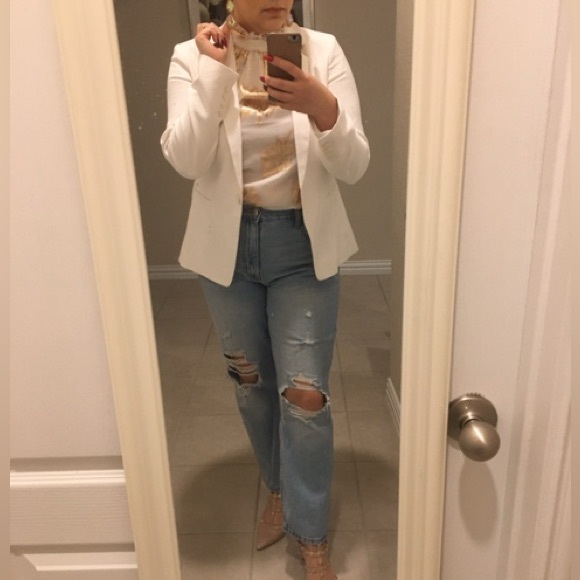 Express White and Gold Floral Blouse - Picture 9 of 9